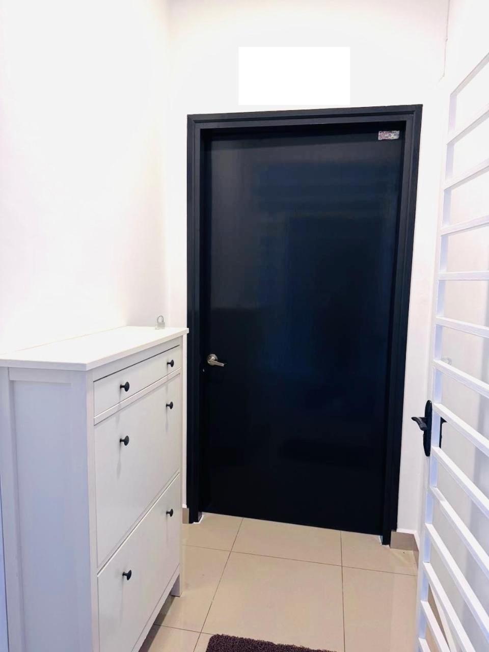 Sandakan Spacious And Comfortable Pool View Condo Esterno foto